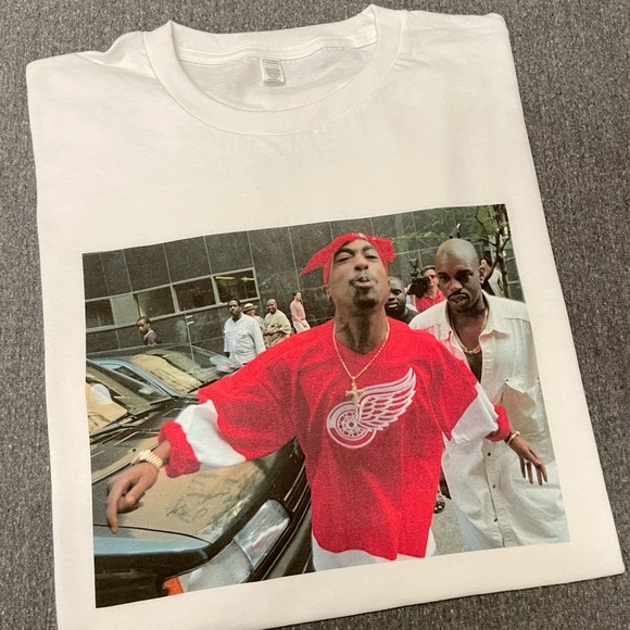 2pac Tshirt - Picture 1 of 6
